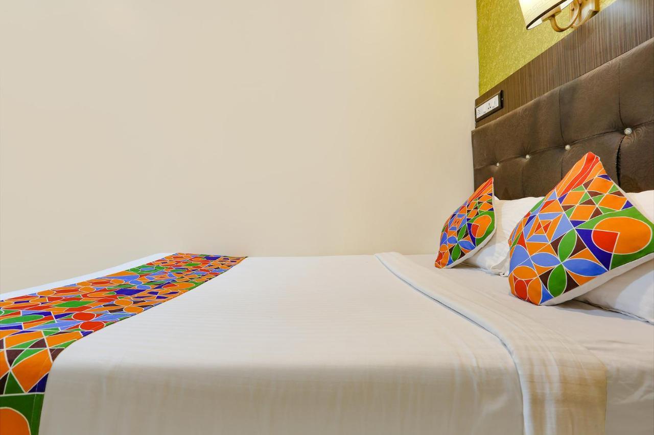 Hotel Aksa Powai Mumbai Kültér fotó