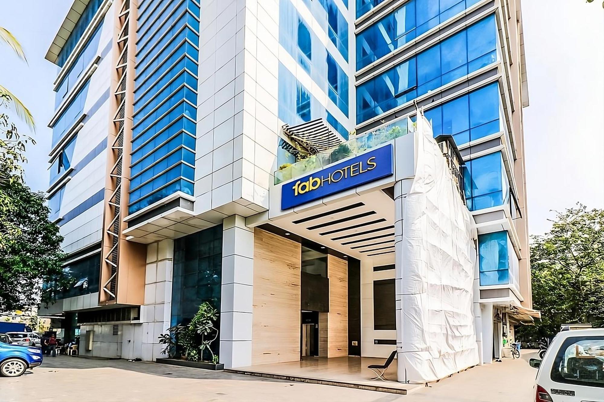 Hotel Aksa Powai Mumbai Kültér fotó